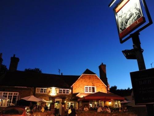 The Bull On The Green Lewes Eksteriør billede